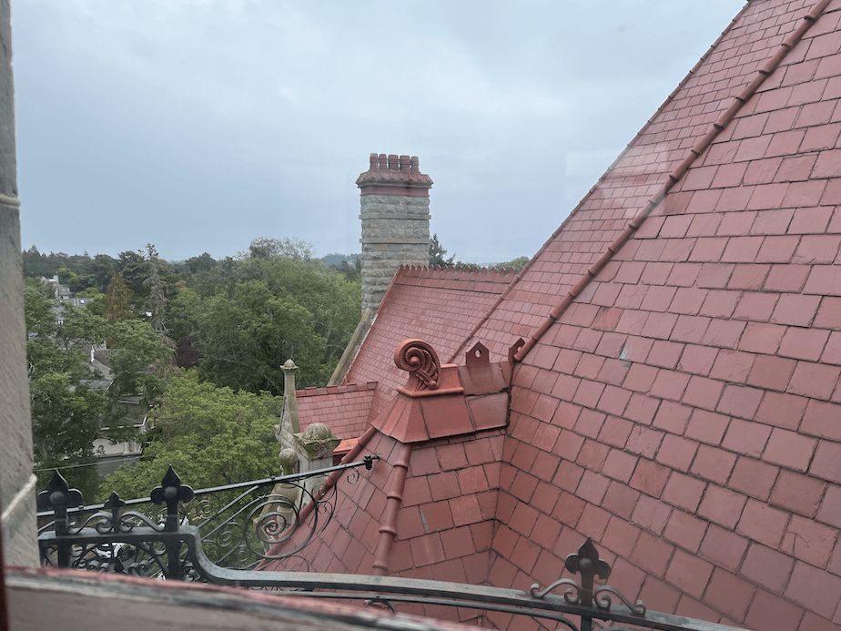 Escape from Upper Floors